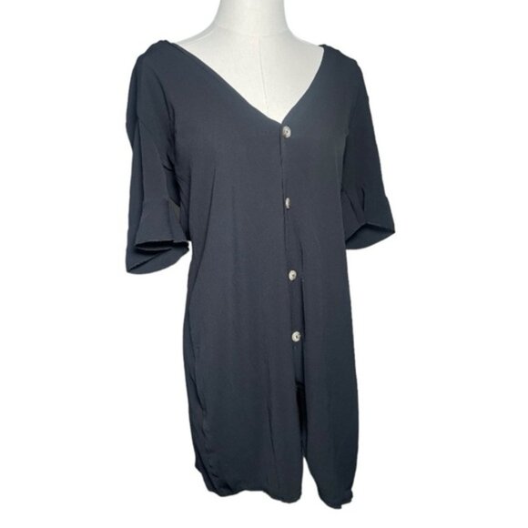 PrettyLittleThing Dresses & Skirts - Pretty Little Thing 6 Dress Black Mini Dresses Button Up Short Sleeve LBD Medium